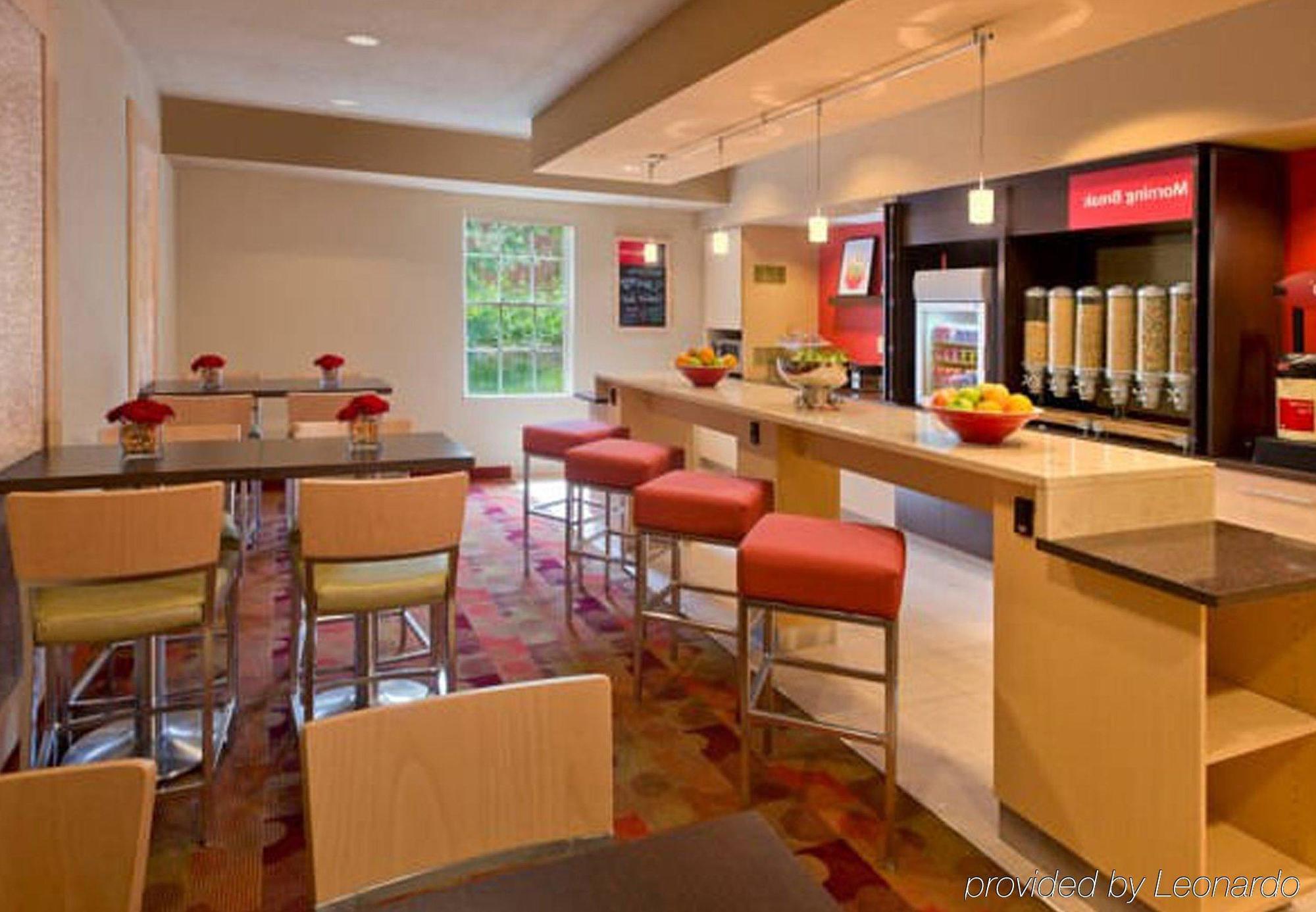 Towneplace Suites Columbus Airport Гаханна Экстерьер фото